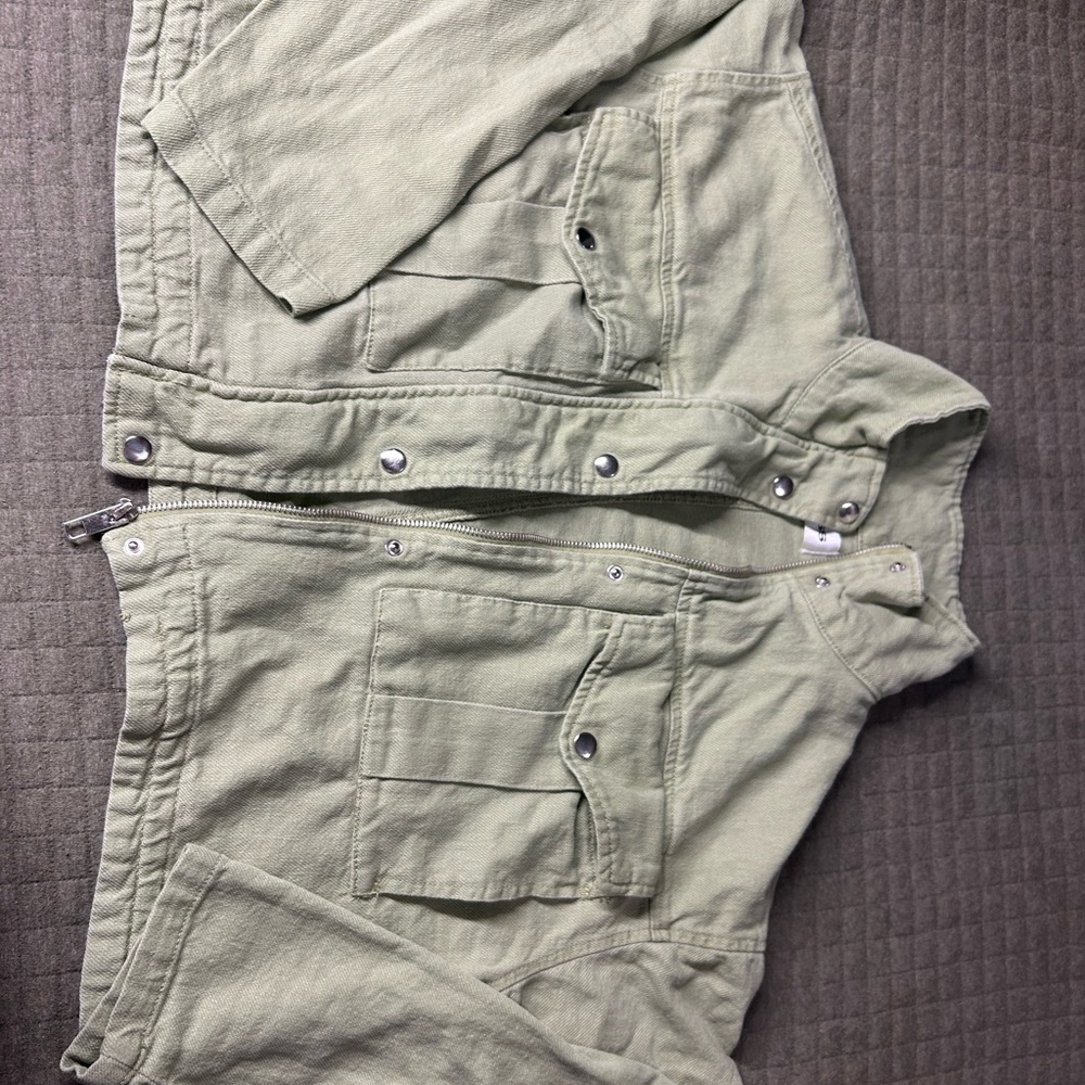 Vigoss Sage Green Zip-Up Jacket